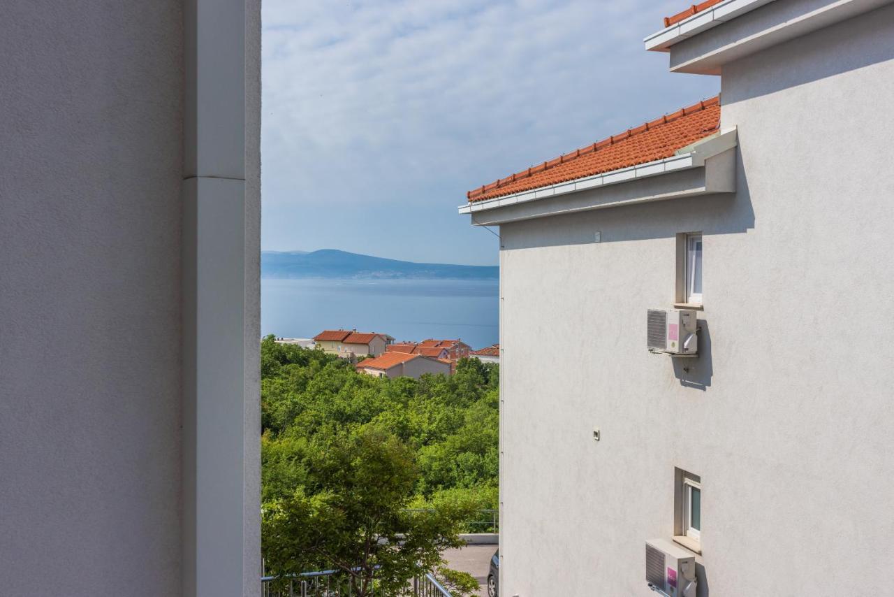 Apartments Andrea & Sander Crikvenica Ngoại thất bức ảnh